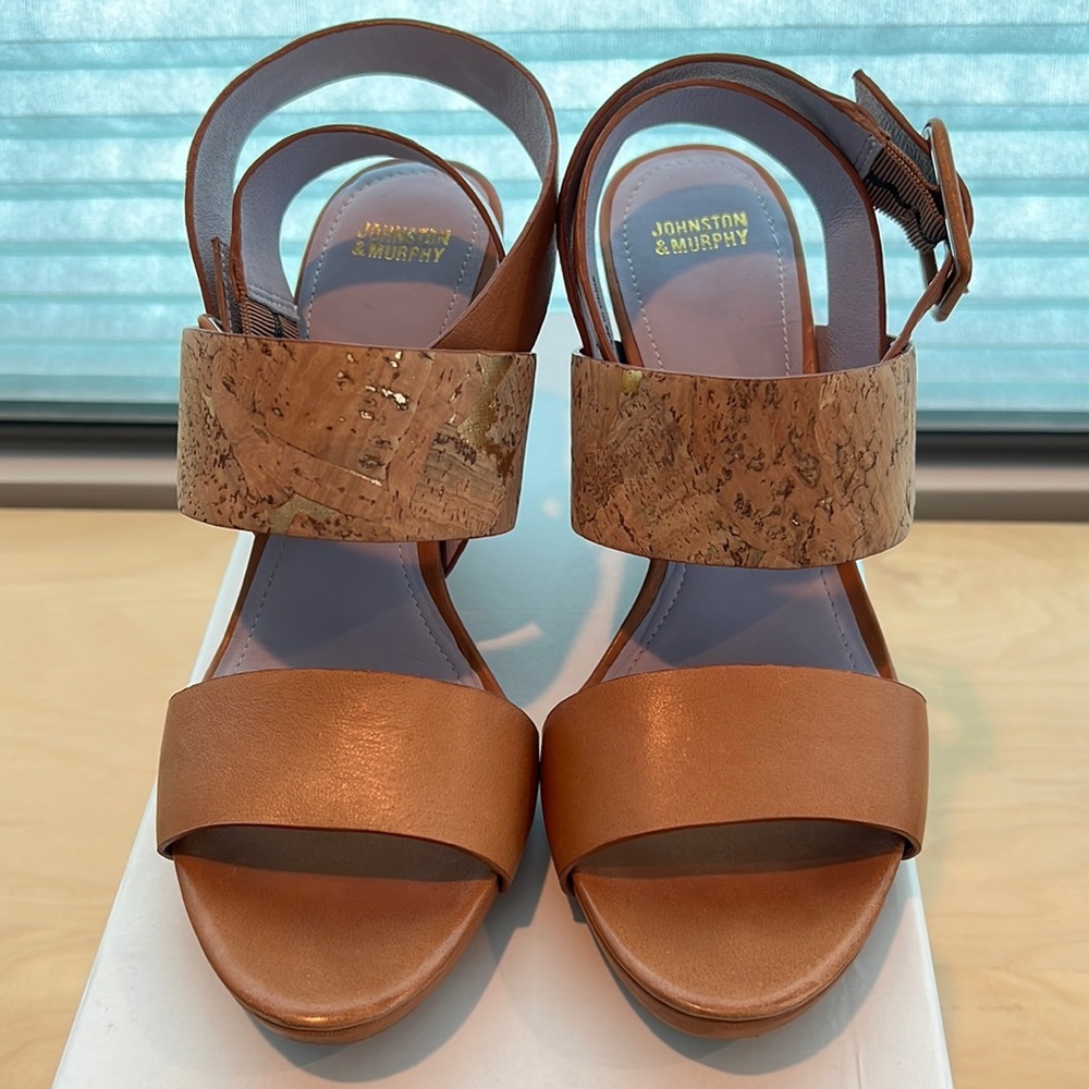 Johnston & Murphy Tan Wedges, Size 8